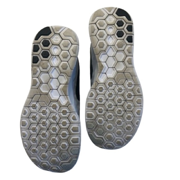 Woman’s Nike Free 5.0 - Picture 4 of 8